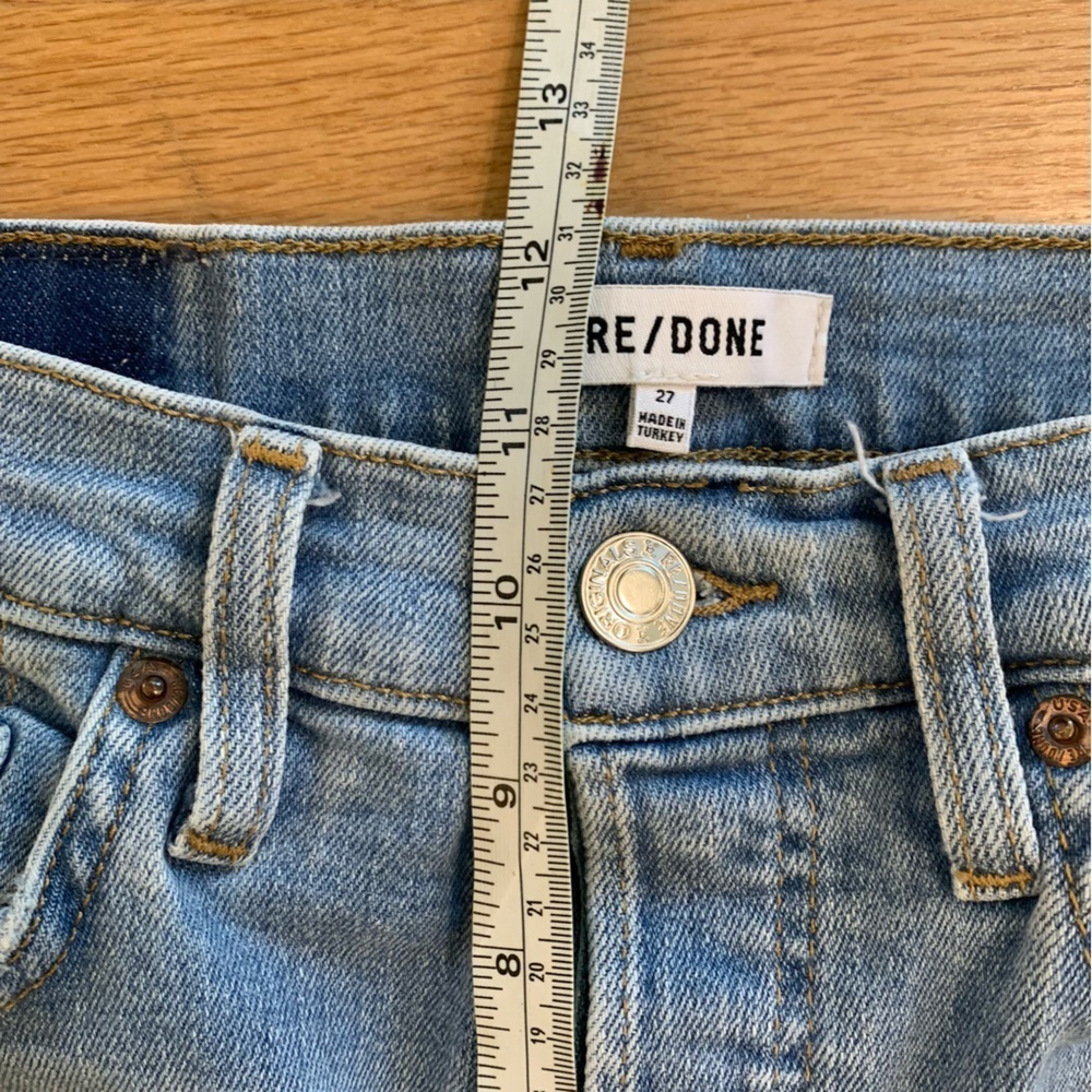 Re/Done 90s High Rise Ankle Crop in Worn Bright Blue size 27 Button Fly Denim - Picture 15 of 16